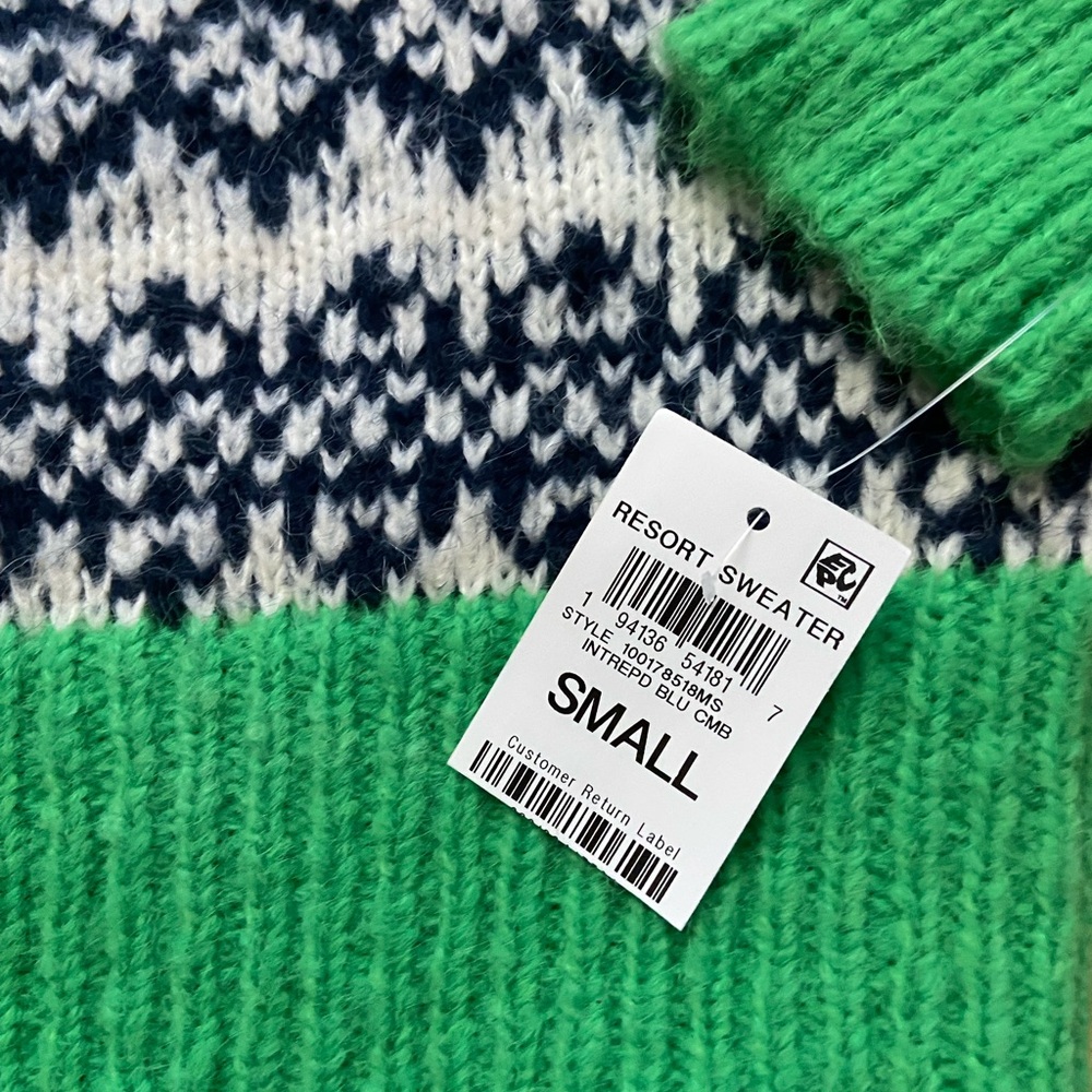 NWT On 34th Women's V-Neck Tipped Cardigan
(Macy’s Brand) - Picture 2 of 12